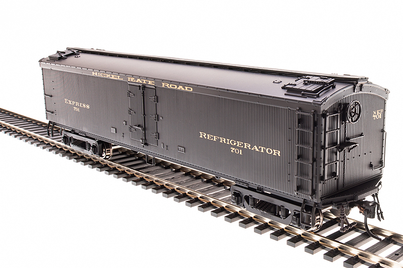 Nickel Plate Road GACX 53 Foot Wood Express Reefer, 2car set, 704/708